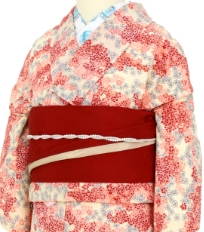 Examples of Small Size Kimonos (150 cm or shorter)