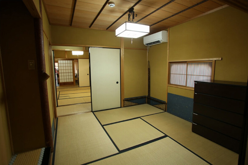 Kimono Rental Okamoto - Gion Shop